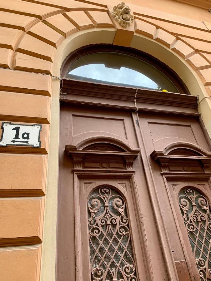 Goodmood Apartment Debrecen Eksteriør bilde